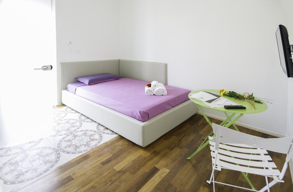 Santa Marina Bed&Breakfast Massafra Rom bilde